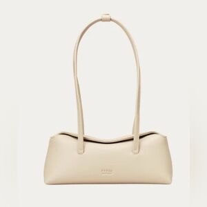 Freja New York Cream Shoulder Bag
